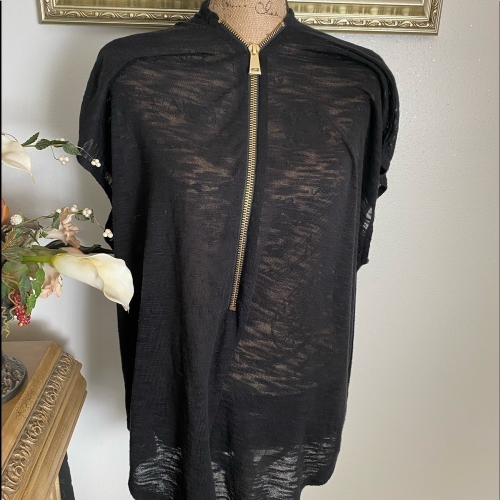 Black Washed Out Tunic With A Gold Zipper